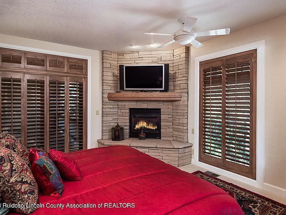 5th image of 229 Deer Park Dr