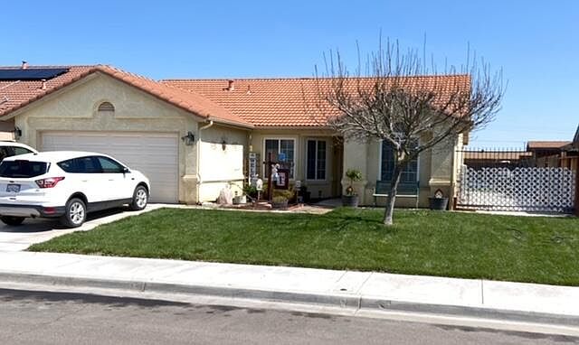 1st image of 750 Santa Ana Ct