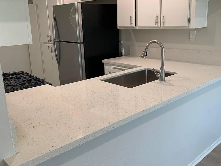 9905 El Camino Real #13 — Photo 3