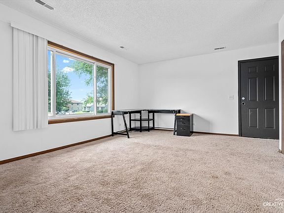 5th image of 1122 Manchester Ct Unit 1122
