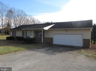 9062 Reynolds Mill Rd, Seven Valleys, PA 17360