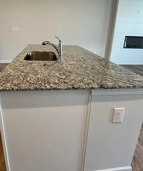 Island/Sink