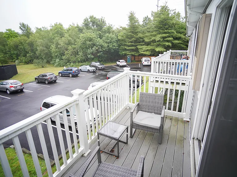450 Somerset Ave #501 — Photo 10