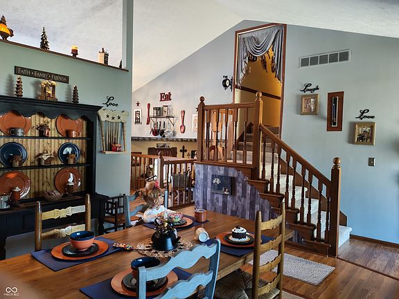 2nd image of 730 Sunglow Cir