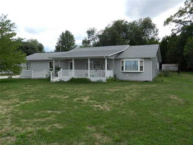 1st image of 343 Meuse Argonne St