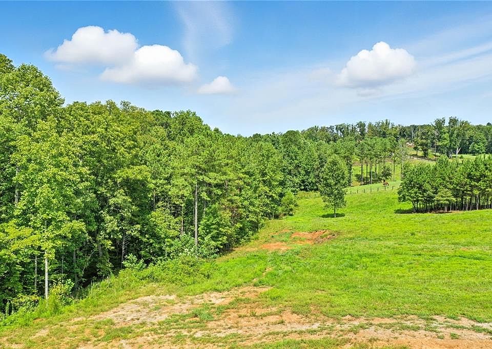 1st image of 3511 Reavis Mountain Rd #2