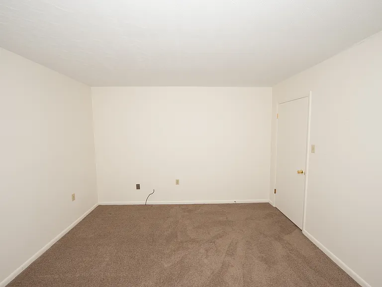 1402 Walnut St #1 — Photo 27