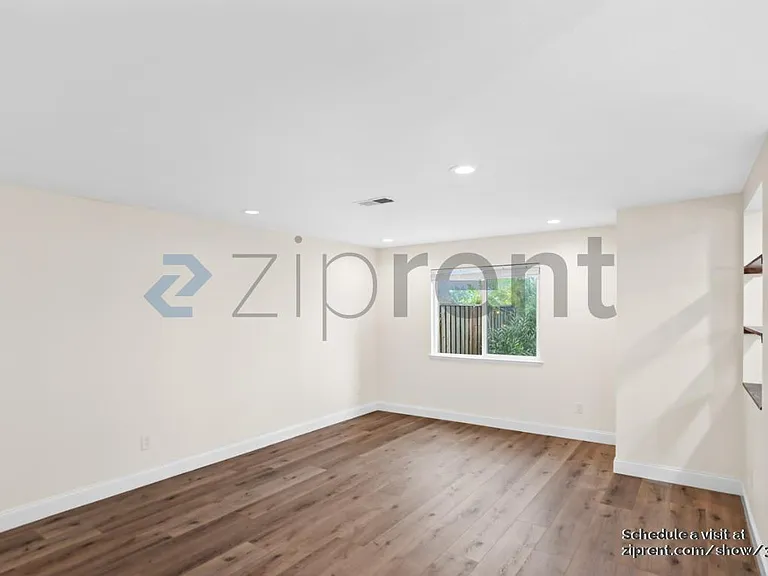 3594 Klaus Dr — Photo 6