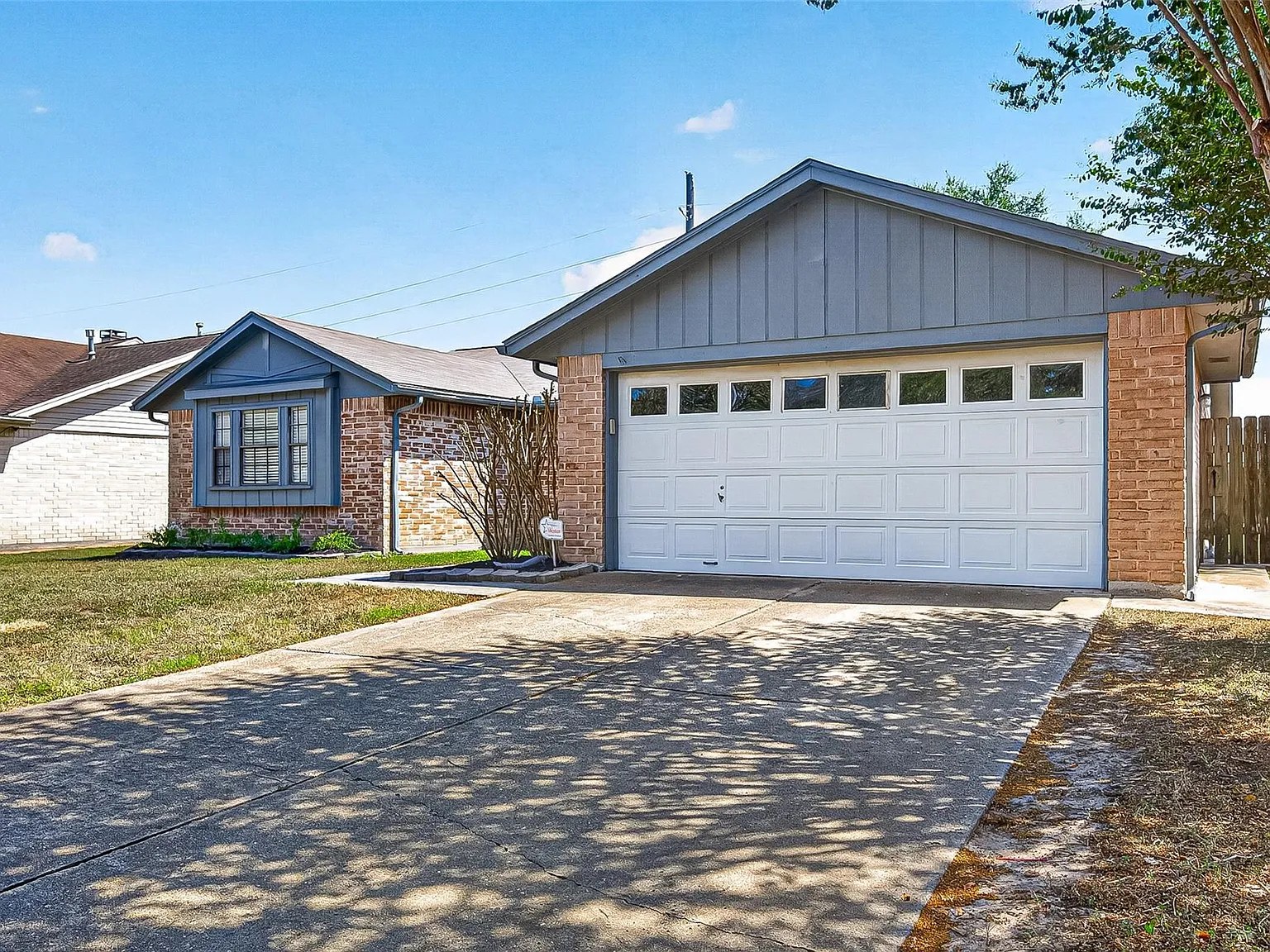 3 bed, 2.0 bath, 1466 sqft, $1,895 — Photo 3