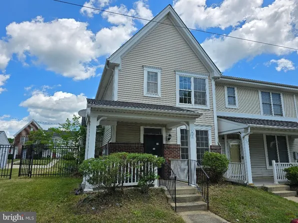 811 E 26th St, Wilmington, DE 19802