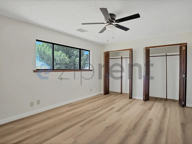 1196 Robinson Ct — Photo 36