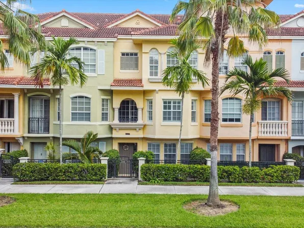 2568 Gardens Parkway, Palm Beach Gardens, FL 33410