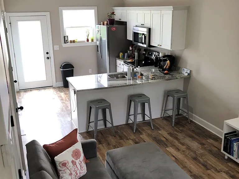 1020 40th Ave N #103 — Photo 1