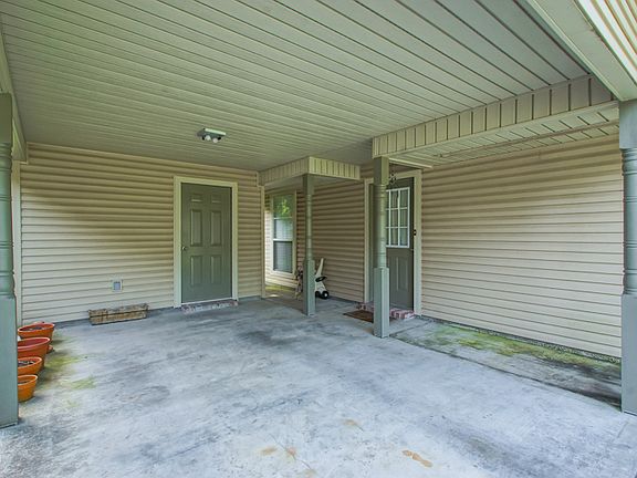 4th image of 620 N Brown Ave