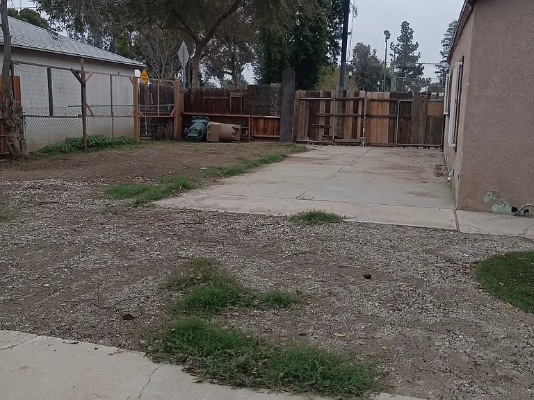 1600 El Toro Dr — Photo 32