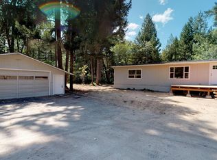 2753 Russell Rd, Merlin, OR 97532