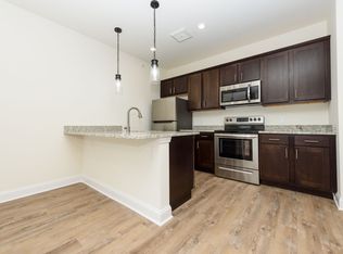 1040 Broadway #202, Rensselaer, NY 12144