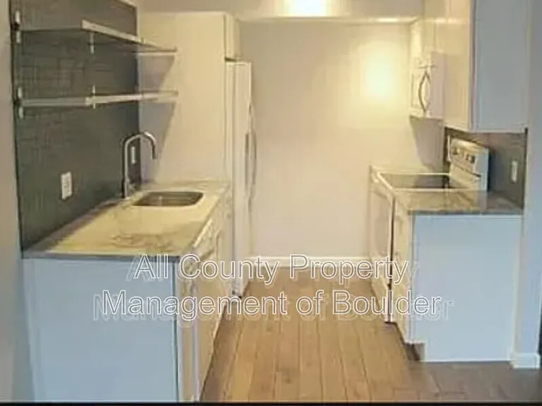 500 Mohawk Dr #401 — Photo 5