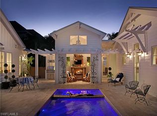 295 2nd Ave S, Naples, FL 34102