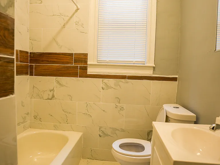 N Fulton Ave — Photo 6