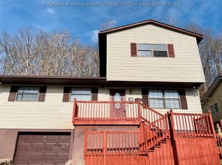 928 Circle Dr, Dunbar, WV 25064