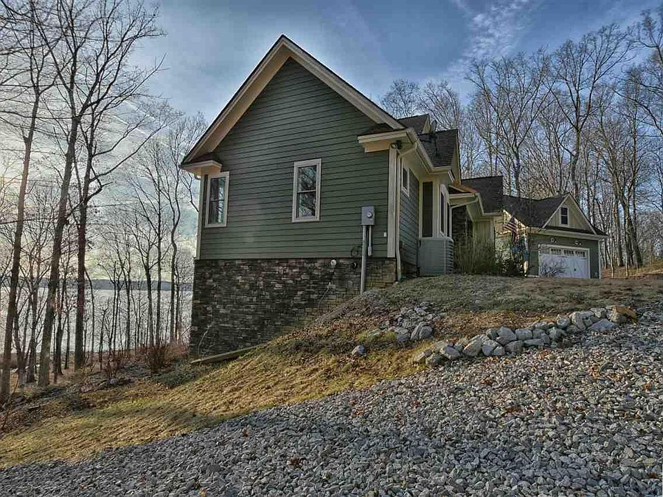 843 Wheaton Way, Eddyville, KY 42038 Zillow