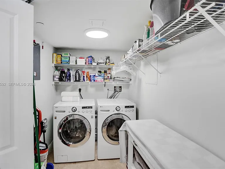1250 S Miami Ave #2702 — Photo 17