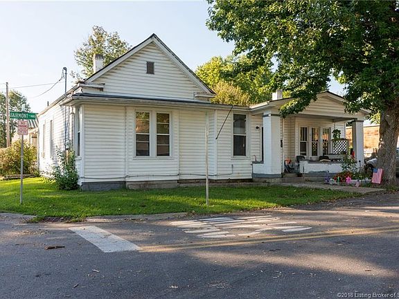 3rd image of 2301 Fairmont Ave