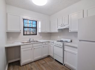 Stratford Square Apartments, Martinsville, VA 24112