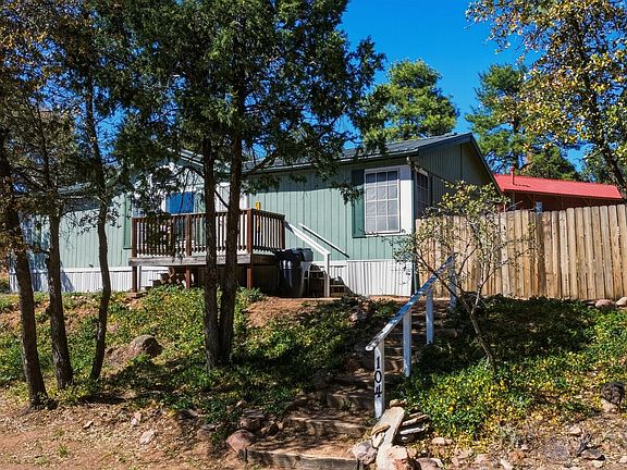 2nd image of 104 W Timber Cir