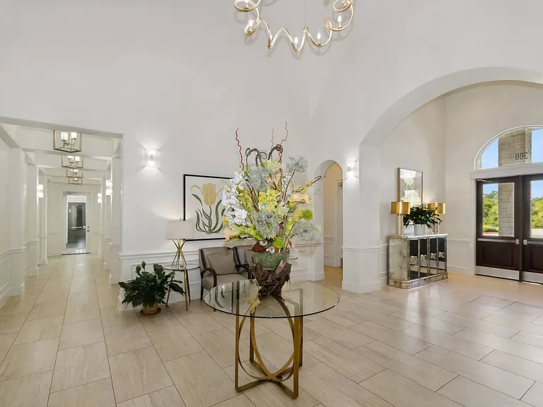 Retreat at Wylie 55+ Active Adult Apartment Homes — Photo 13