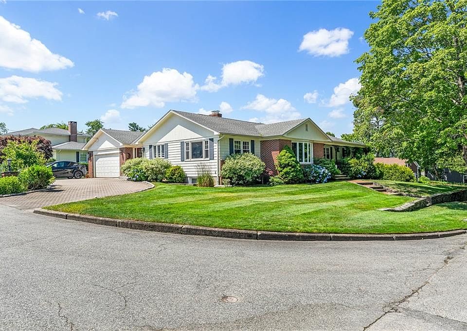 1st image of 94 Greening Ln
