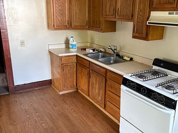 2nd image of 3 Telegraph St #2SR