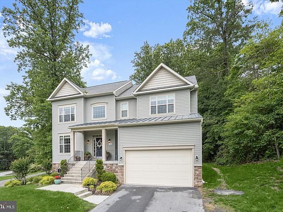 2nd image of 5814 Bellanca Dr