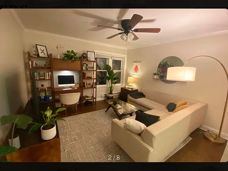 4220 N Clark St #1 — Photo 3