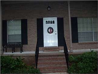 2nd image of 4950 Woodcliff Dr