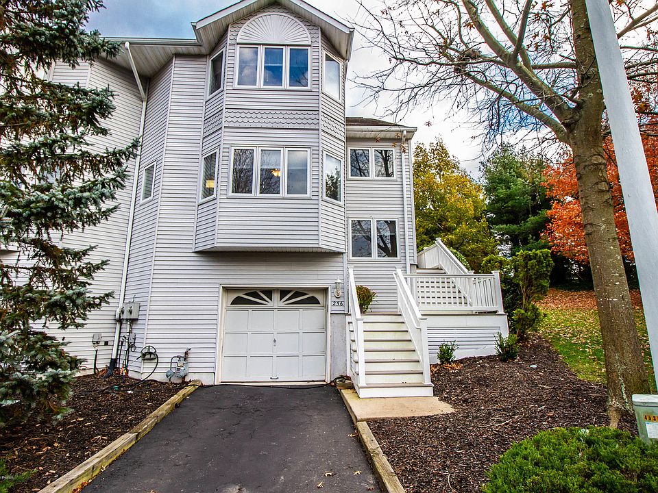 1st image of 256 Marigold Ct #25E6