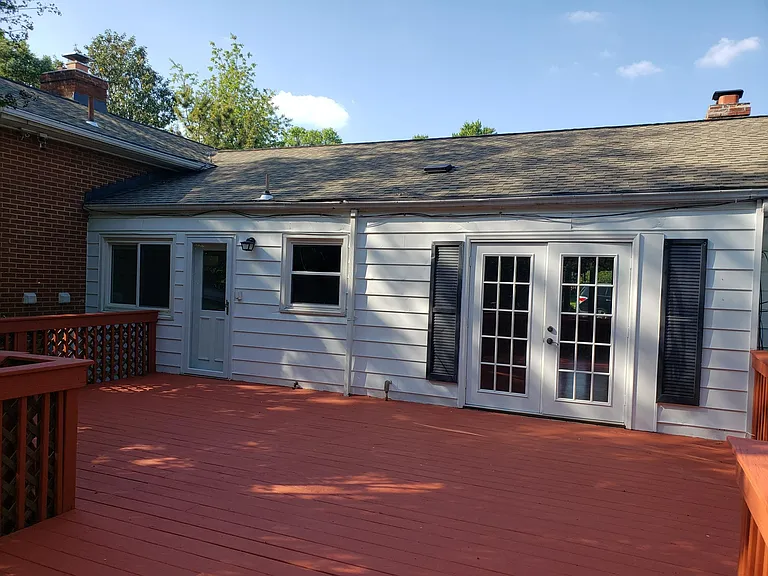8615 Hilltop Rd — Photo 32