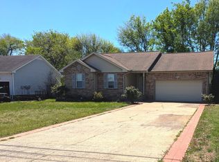 3246 S Senseney Cir, Clarksville, TN 37042