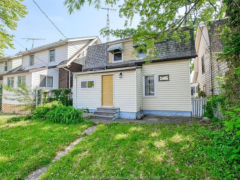 361 Josephine Ave — Photo 23