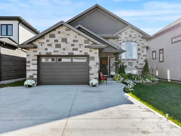 398 Aqueduct St, Welland, ON L3C 0H3