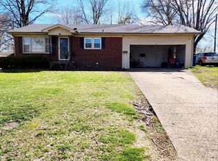 405 K St, Martin, TN 38237