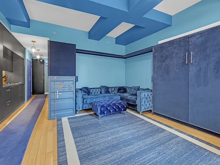 20 Pine St #1911 — Photo 2