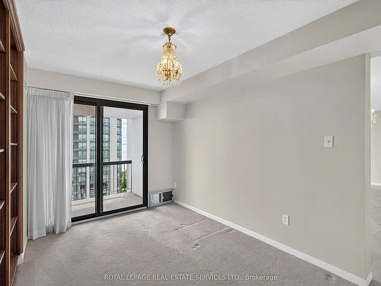 2175 Marine Dr #1208 — Photo 21
