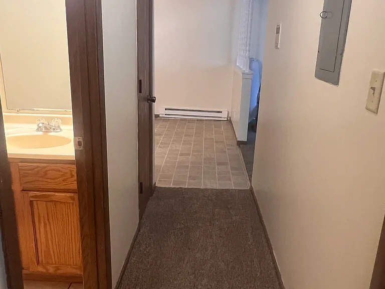 10427 Northwestern Ave #3 — Photo 9