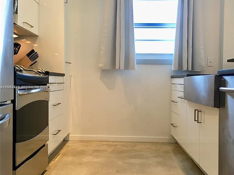 618 Euclid Ave #404 — Photo 13