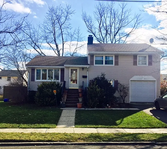 49 Taras Dr photo 1
