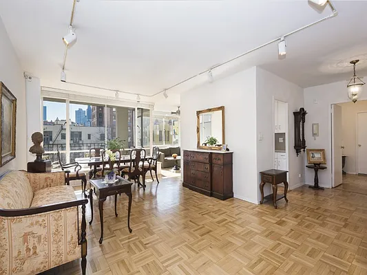 Sold by Sotheby's International Realty | media 12