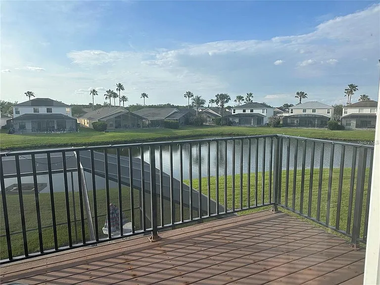 1202 Cumbrian Lakes Ct — Photo 18