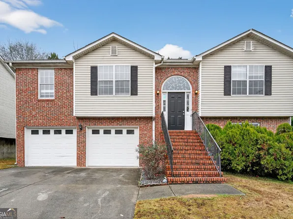 1569 Smithson Cv, Lithonia, GA 30058